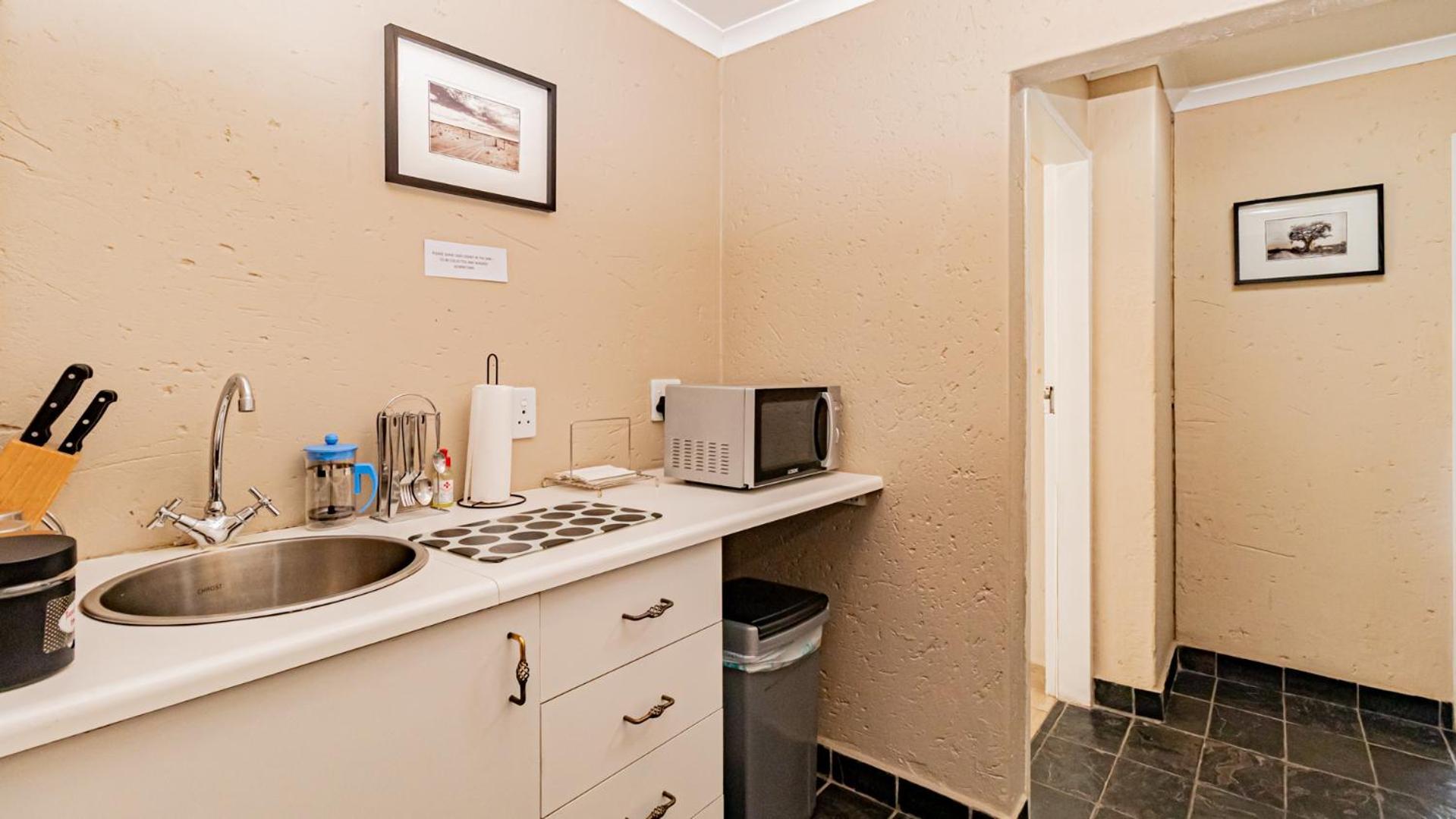 B&B On 8Th Avenue Johannesburg Bagian luar foto